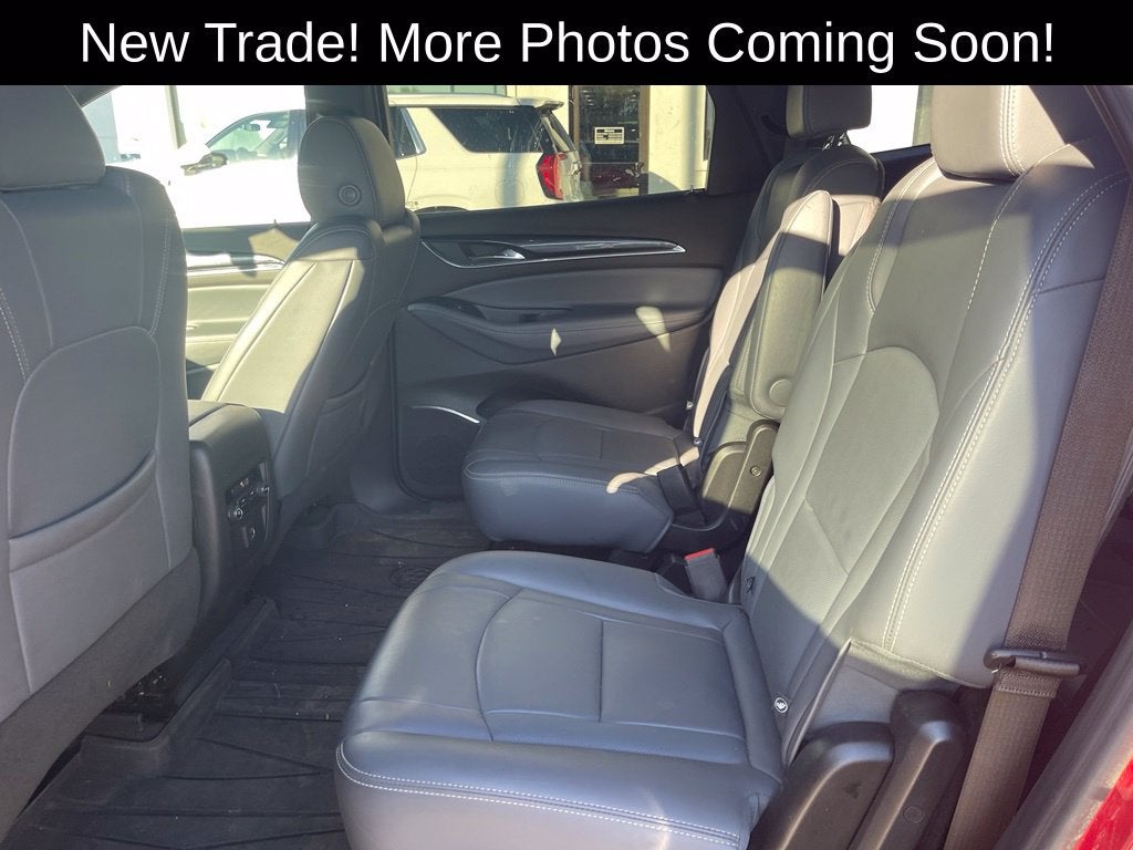 2023 Buick Enclave Essence AWD
