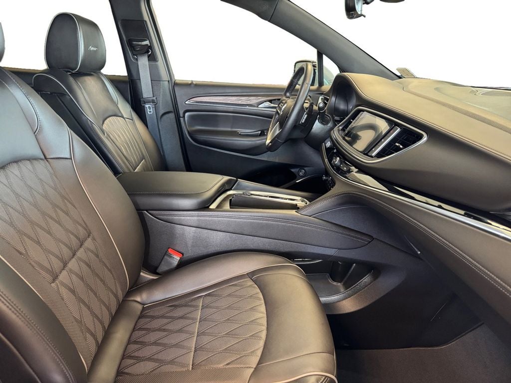 2023 Buick Enclave Avenir AWD