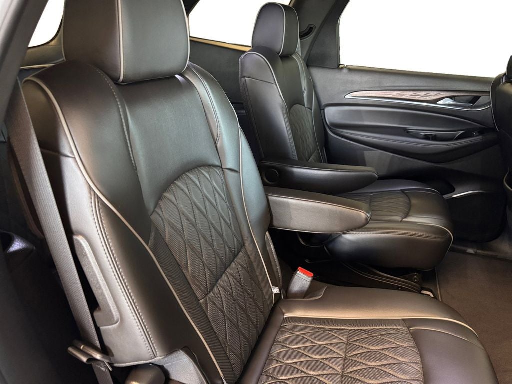 2023 Buick Enclave Avenir AWD
