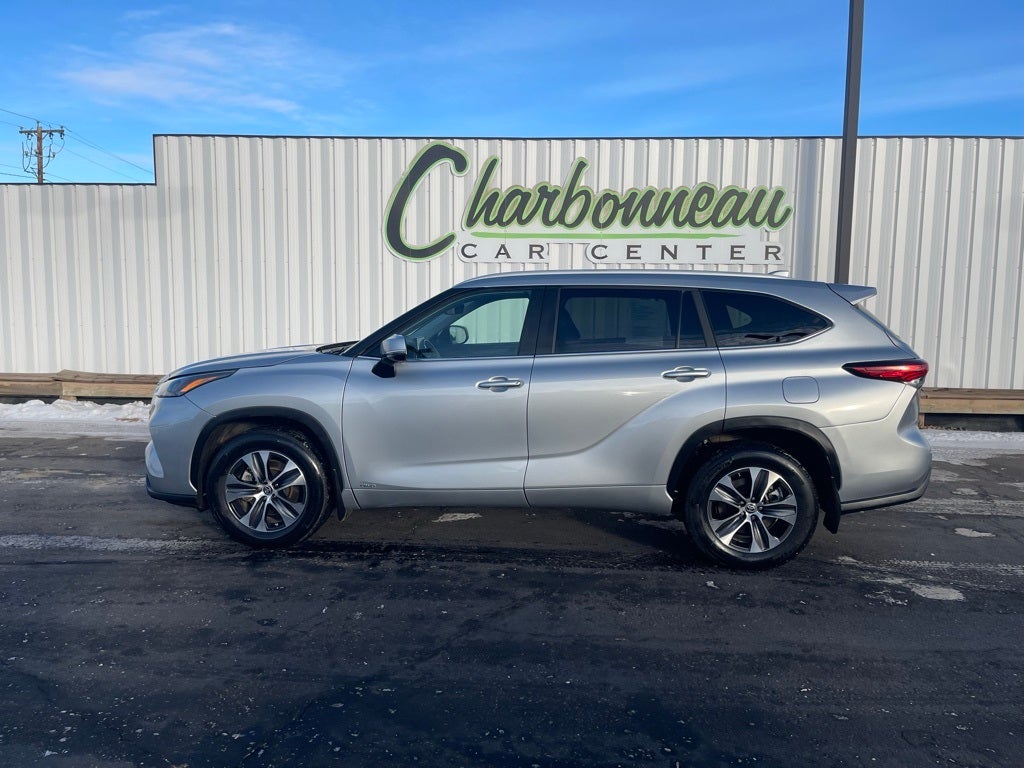 2023 Toyota Highlander Hybrid XLE