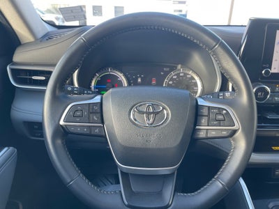 2023 Toyota Highlander Hybrid XLE