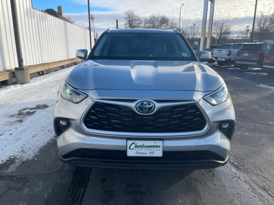 2023 Toyota Highlander Hybrid XLE