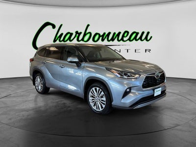 2023 Toyota Highlander Platinum